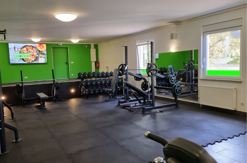 fitplus_Gruenheide_Kraftbereich